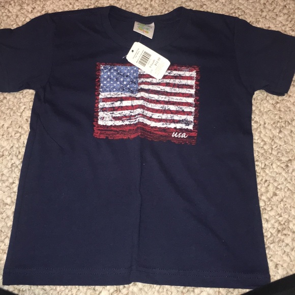 Red, white, and blue t-shirt - Picture 1 of 3